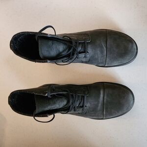 Blundstone Lace-Up Boots